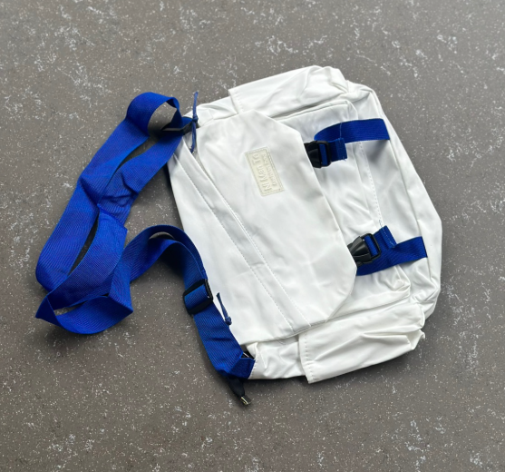 MESSENGER WHITE